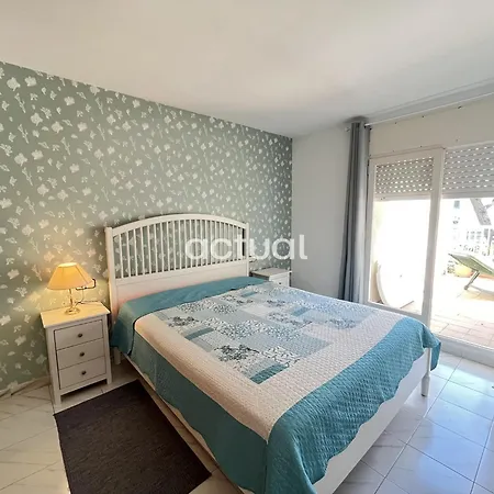 Apartment Marbel 2 B *